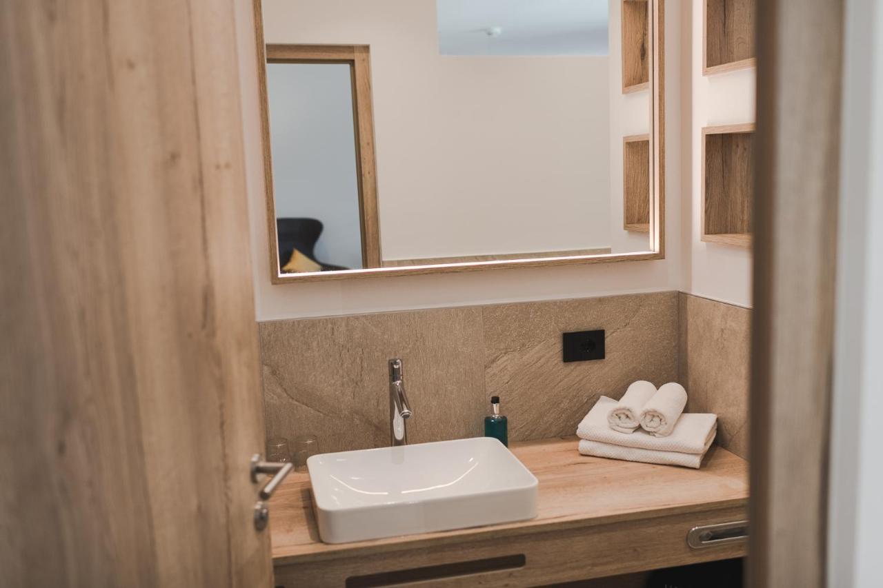 Hotel Mandelhof Апп'яно-сулла-Страда-дель-Віно Екстер'єр фото