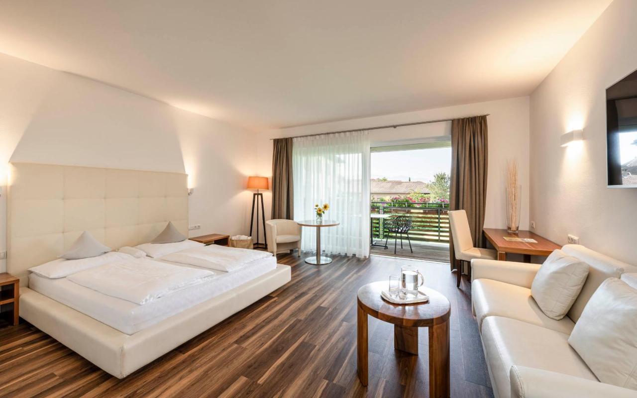 Hotel Mandelhof Апп'яно-сулла-Страда-дель-Віно Екстер'єр фото