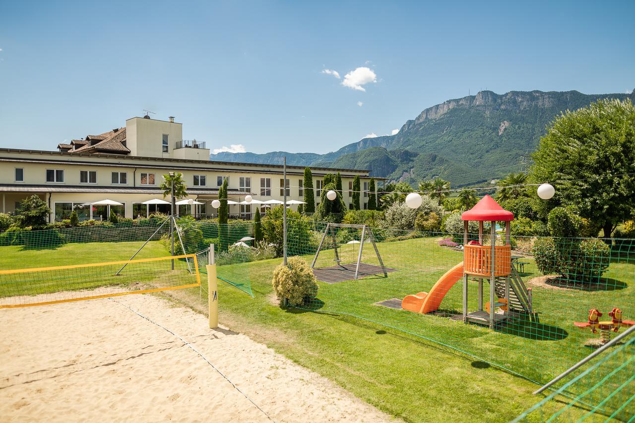 Hotel Mandelhof Апп'яно-сулла-Страда-дель-Віно Екстер'єр фото